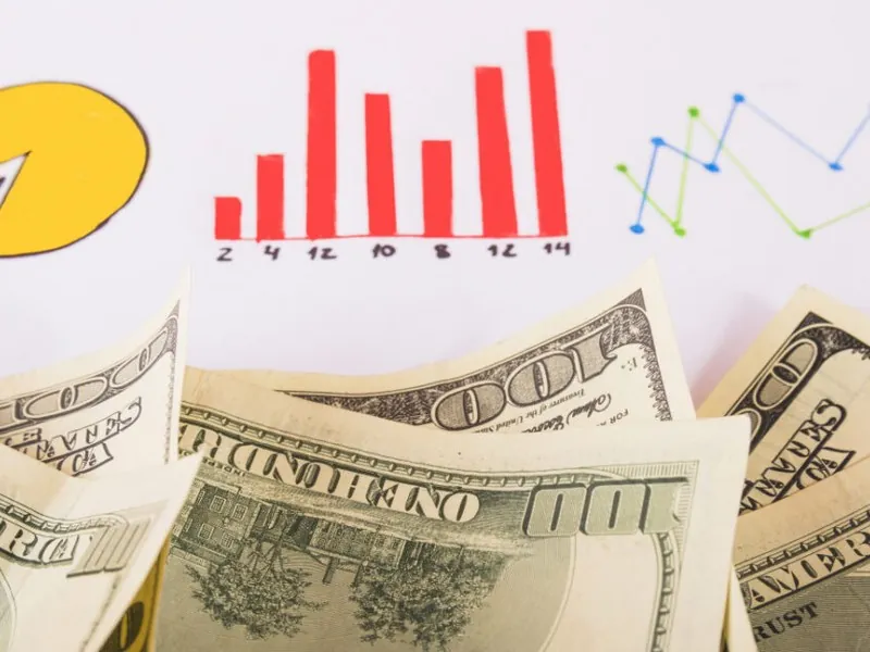 Nhập thông tin rút tiền vào biểu mẫu